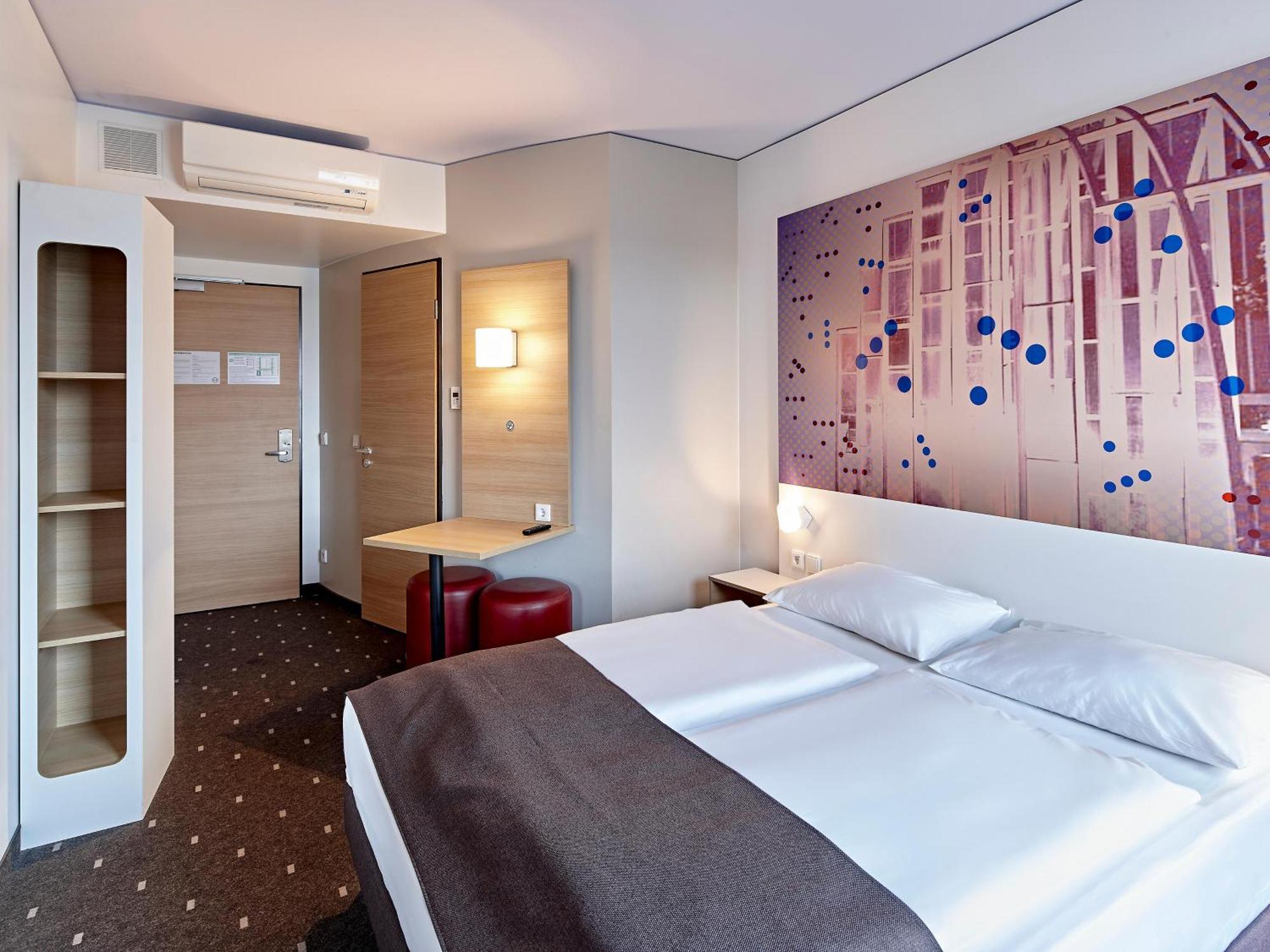 B&B Hotel Koeln-Тройсдорф Экстерьер фото
